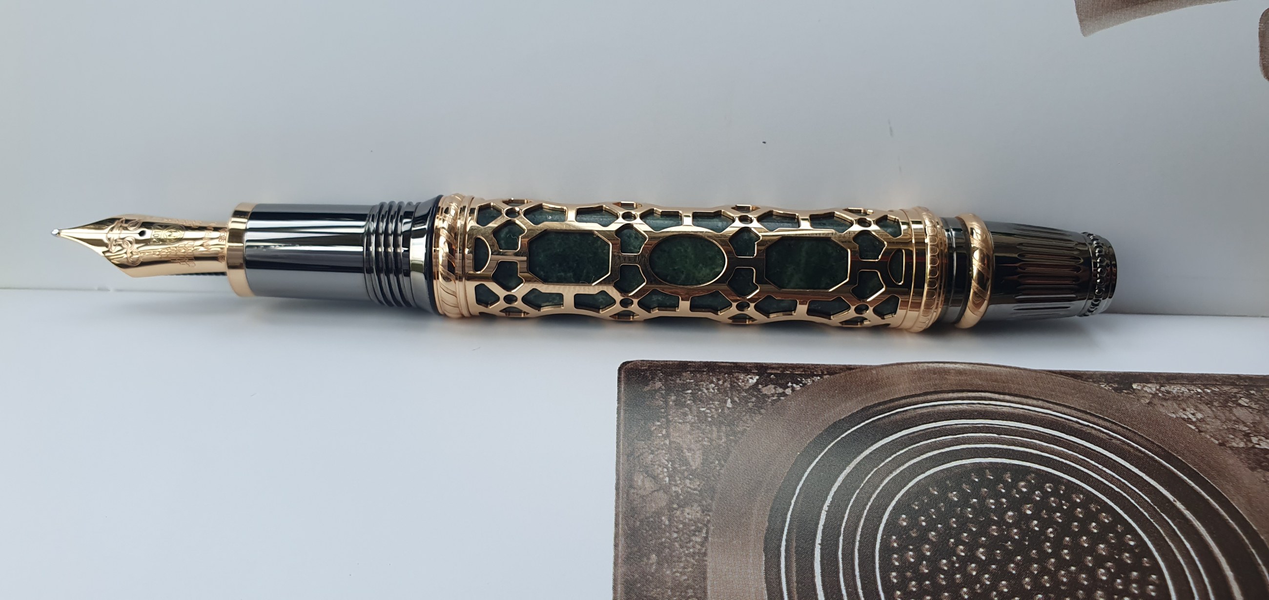 Montblanc — Scipione Borghese 888 — F nib — fountain pen for sale on Nibfolio — photo 6