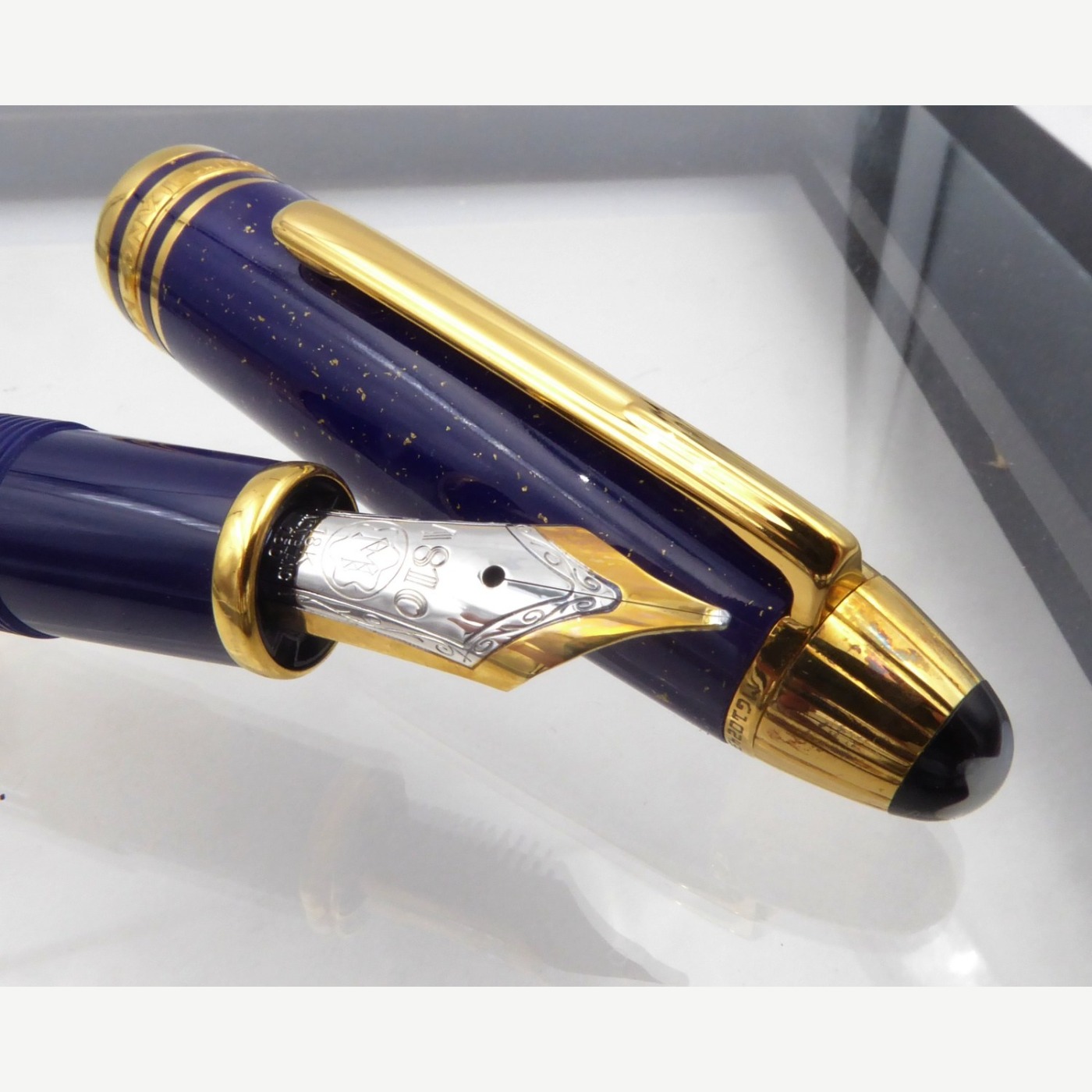 Montblanc — Ramses Solitaire — Medium tip nib, 18K gold nib — fountain pen for sale on Nibfolio — photo 4