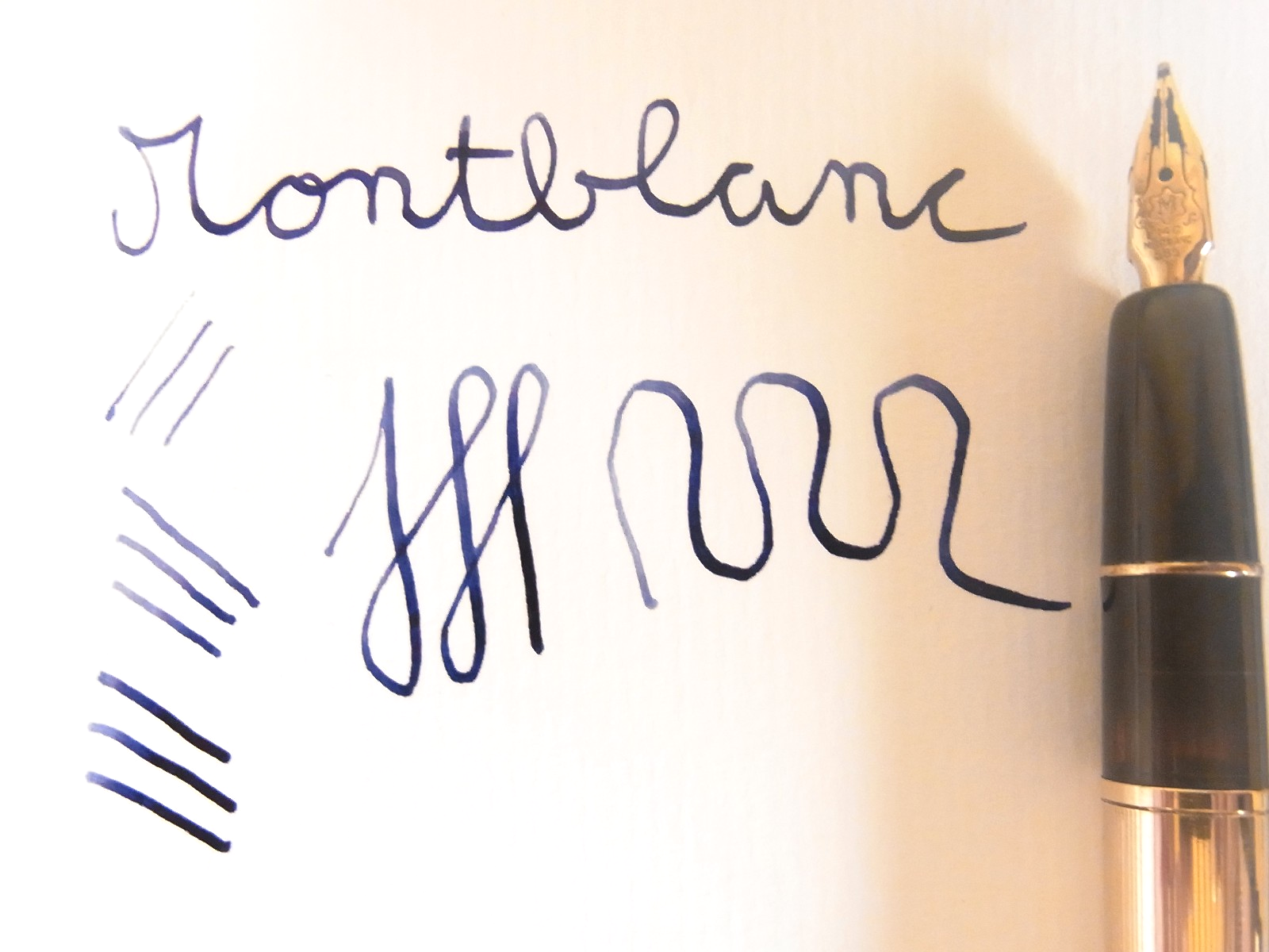 Montblanc — 742-N — KM nib — fountain pen for sale on Nibfolio — photo 2