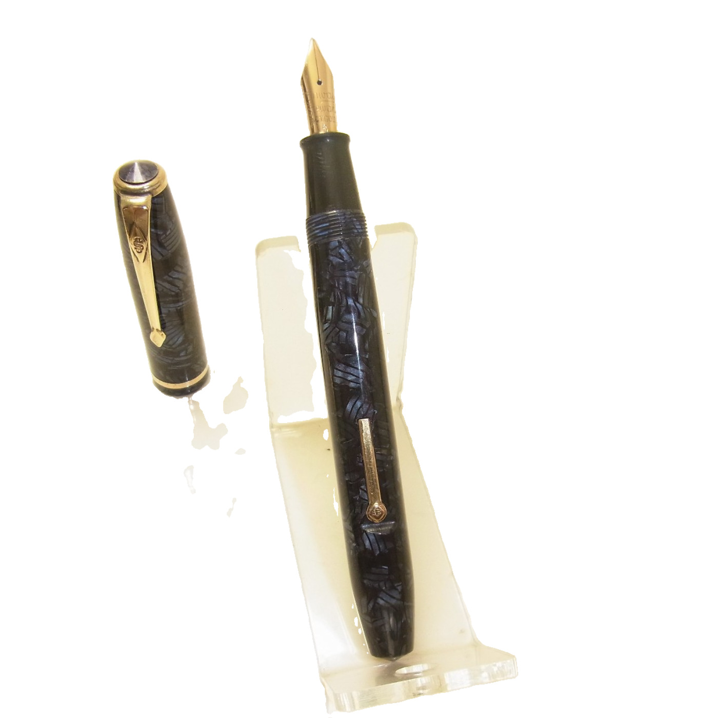 Conway Stewart — No 28 — EF nib — fountain pen for sale on Nibfolio — photo 2