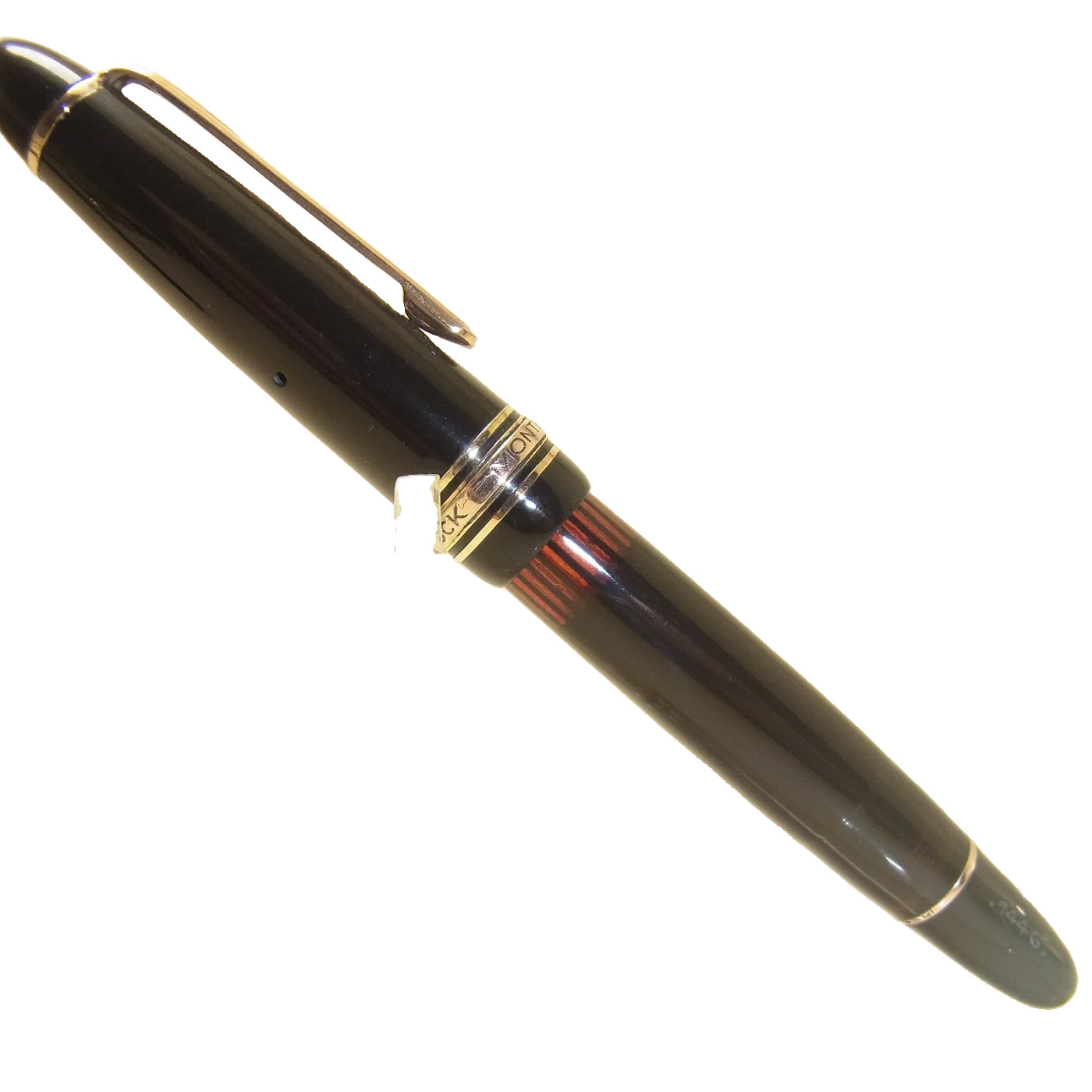 Montblanc — Meisterstück 144G — M nib — fountain pen for sale on Nibfolio — photo 2