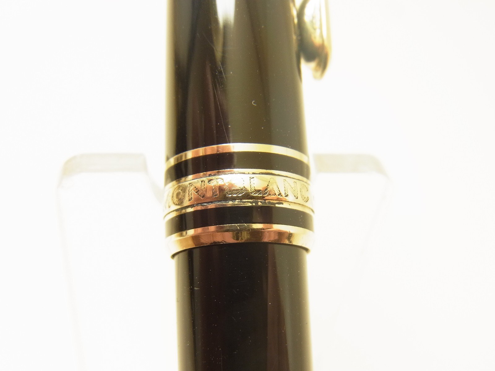 Montblanc — Meisterstück 144 — M nib — fountain pen for sale on Nibfolio — photo 5