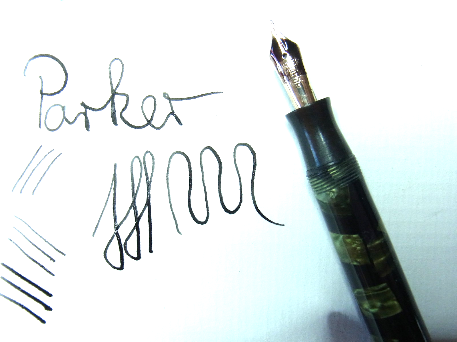 Parker — Grey Shadow — EF nib — fountain pen for sale on Nibfolio — photo 3
